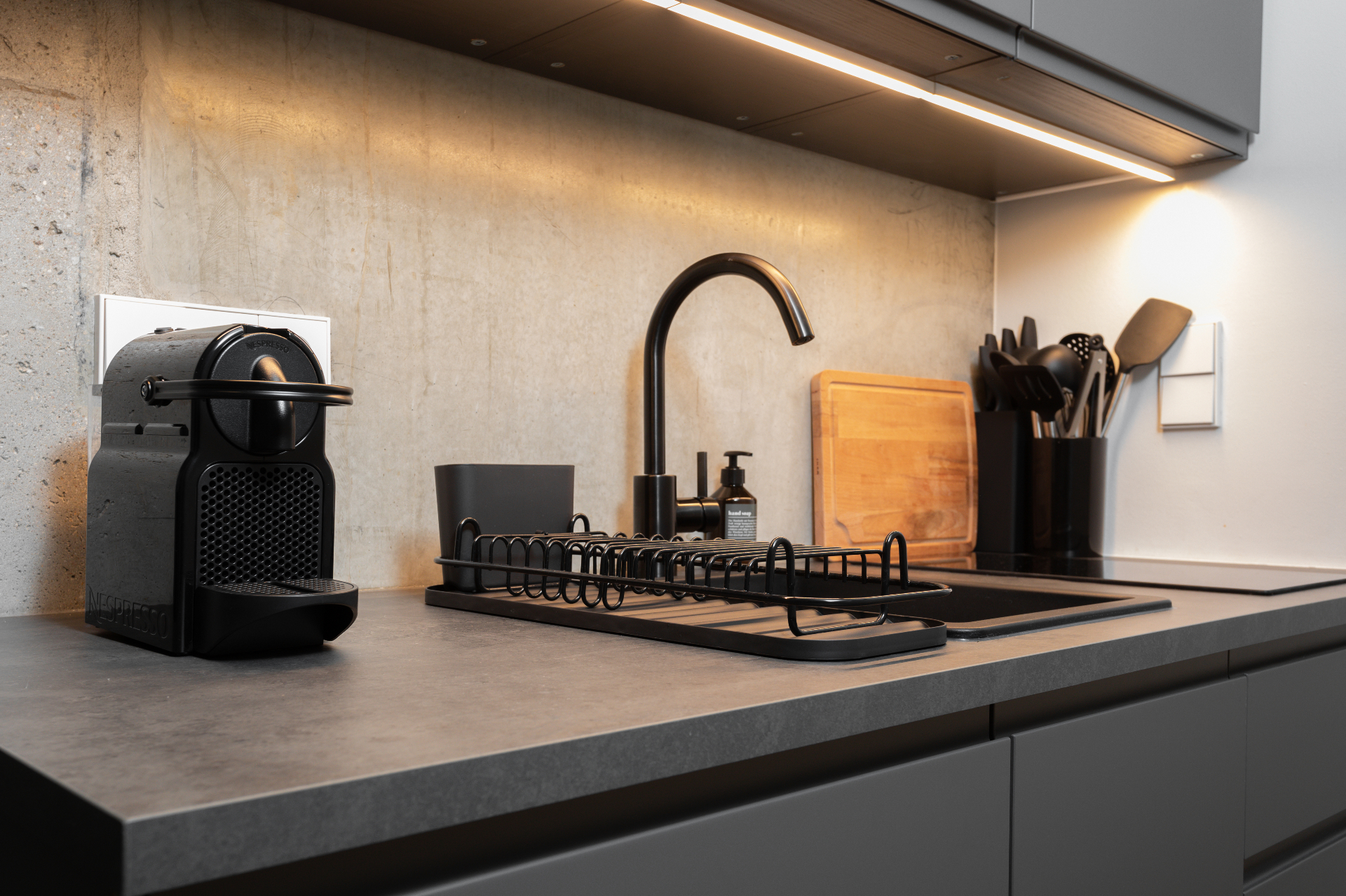 Global Living Apartments | Modern Serviced Apartments with Hotel Comfort